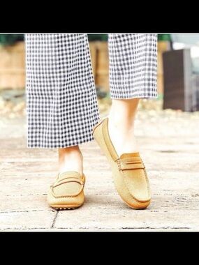 NWOT Rothy's The Daily Driving Loafer Flat Slip on‎ shoes Size women 7.5 Sesame